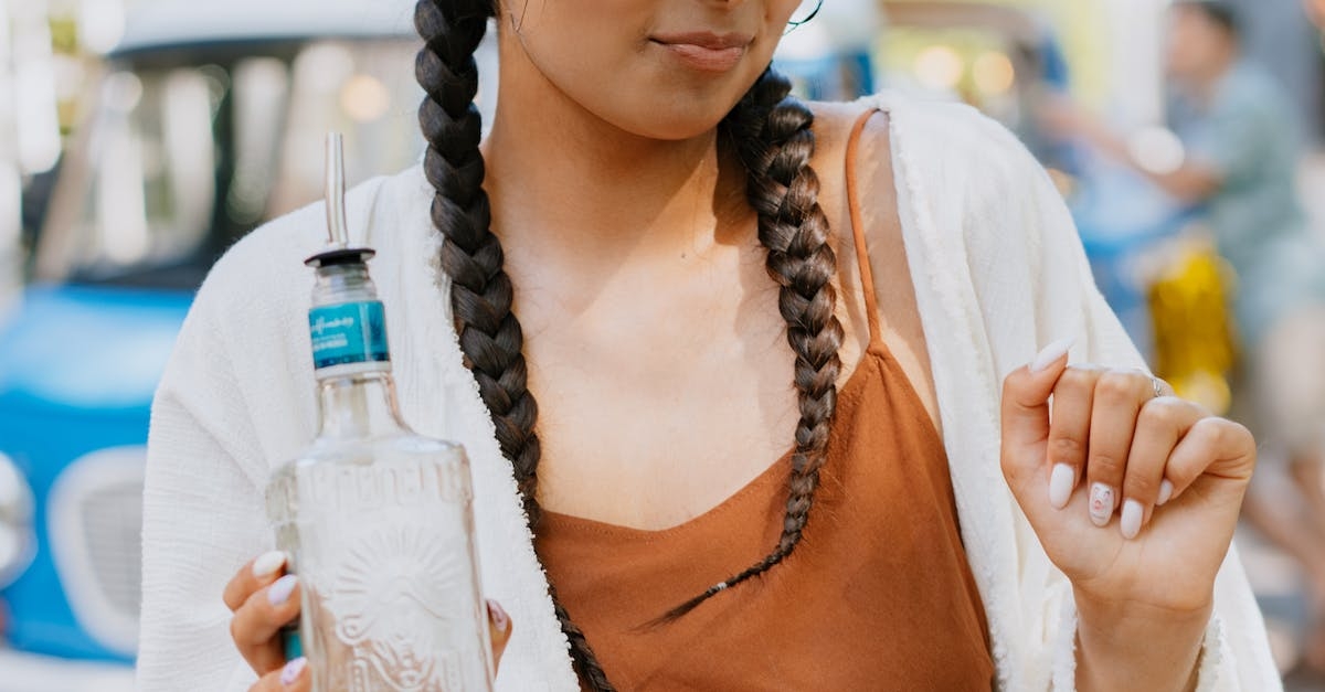 иллюстрация на тему "Чем alcohol 120 отличается от alcohol 52?"