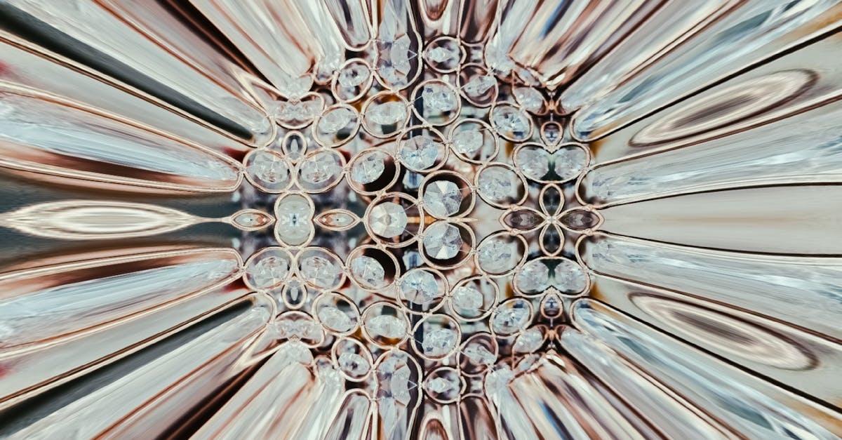 иллюстрация на тему "Драгоценные камни - классификация"