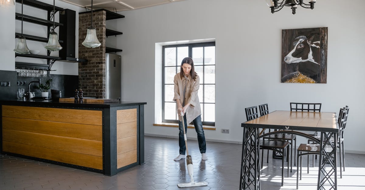 иллюстрация на тему "Безупречный визаж от профессионала"