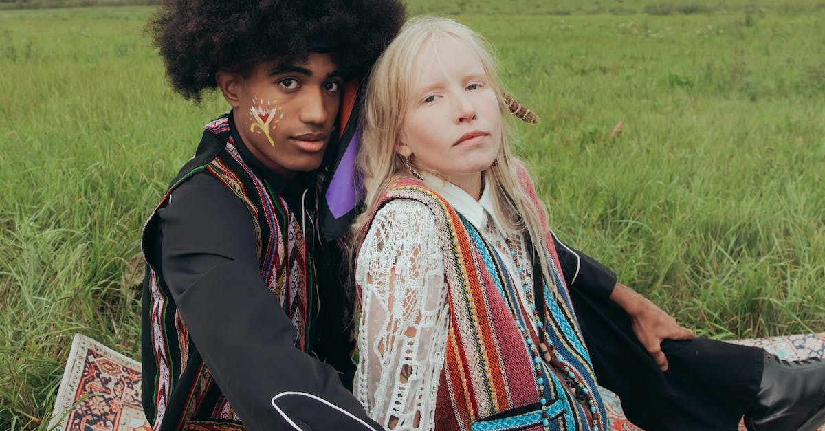 иллюстрация на тему "Дарсонваль для волос – реабилитация волос после наращивания"