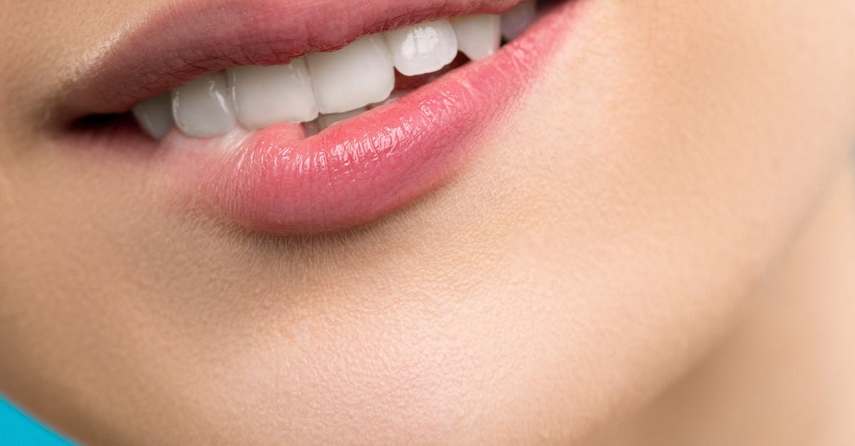 иллюстрация на тему "Как вызвать эвакуатор?"