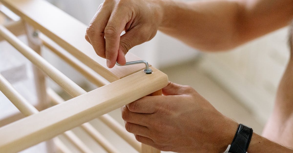 иллюстрация на тему "Поверхностный монтаж печатных плат – кому доверить работу"