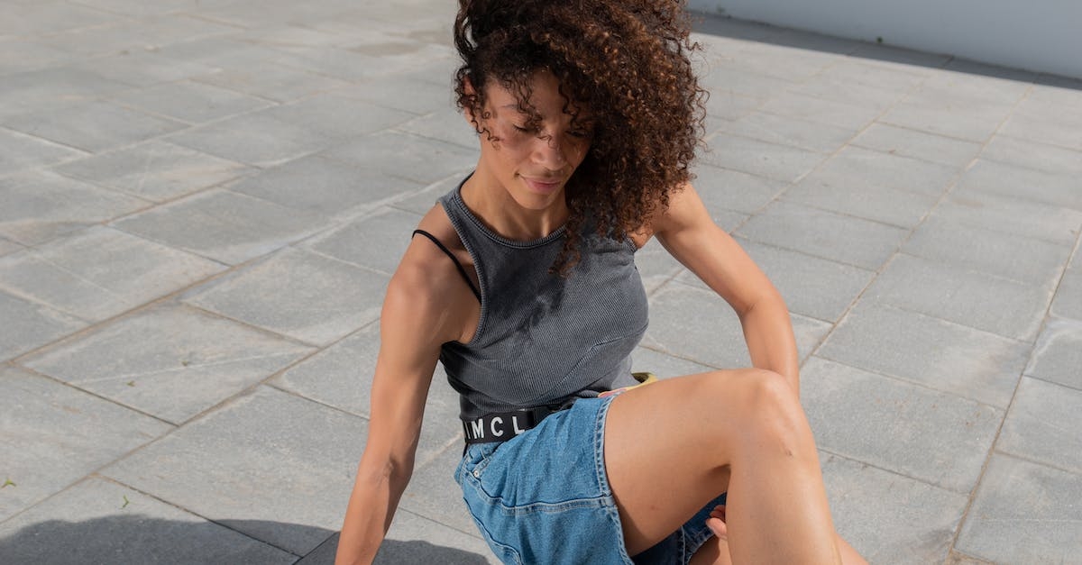 иллюстрация на тему "Чем привлекательна кредитная программа «Молодая семья»?"