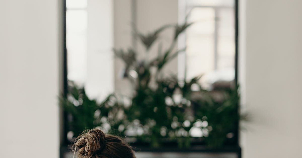 иллюстрация на тему "Карьера во фрилансе — удел домохозяек"