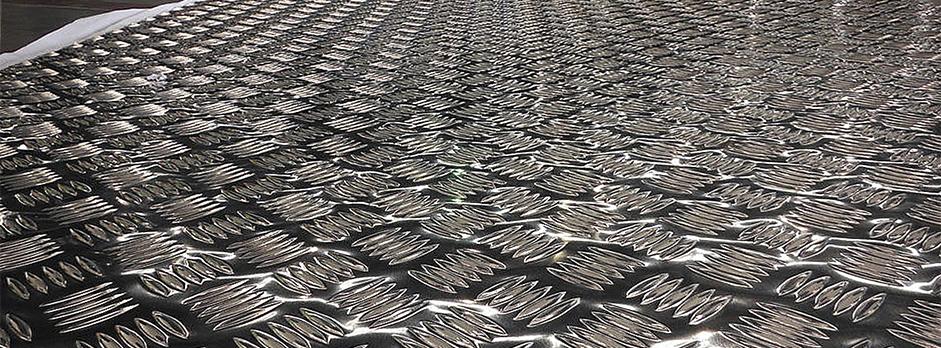 купить лист рифленый